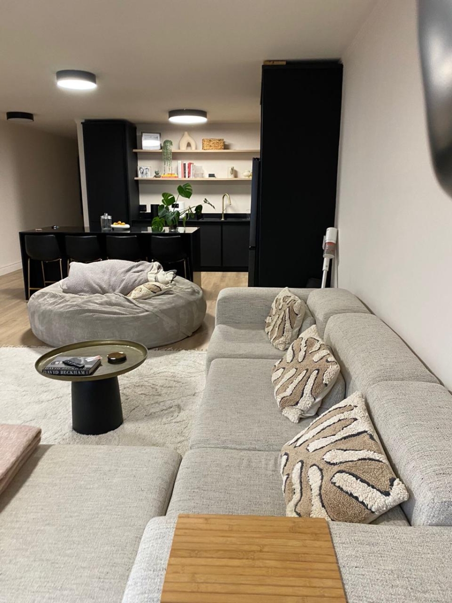 To Let 1 Bedroom Property for Rent in De Waterkant Western Cape